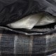 Detalle cojin desenfundable sofa grey plaid