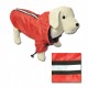 Chubasquero de color rojo y con reflectante para perros
